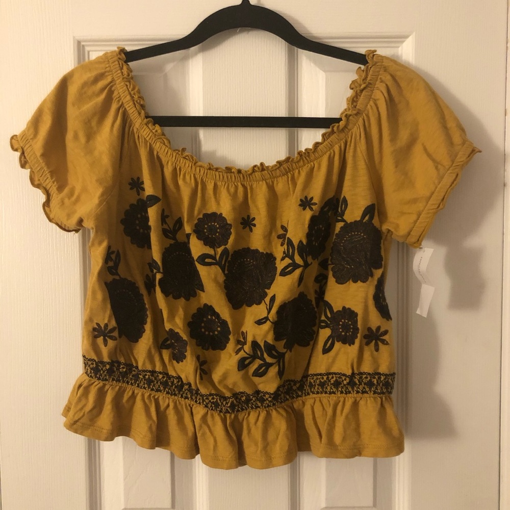 American Eagle Top